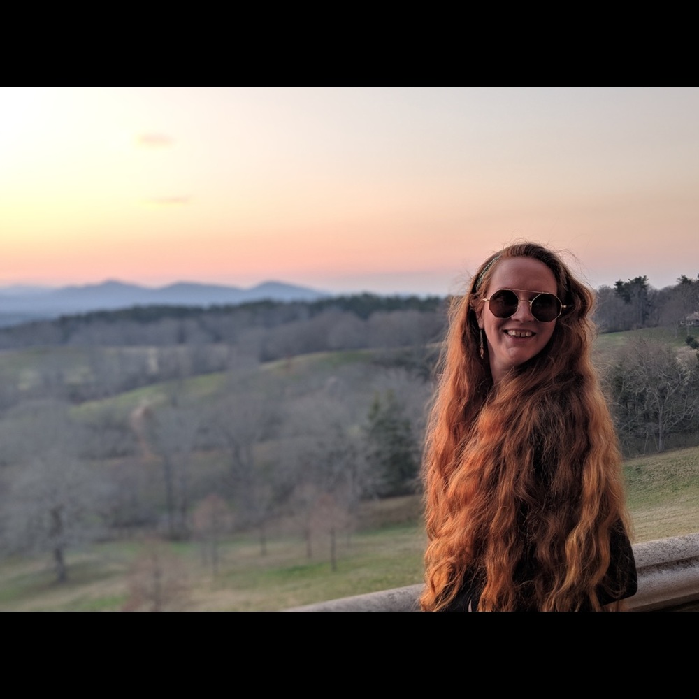 Meet your Posher, Leah